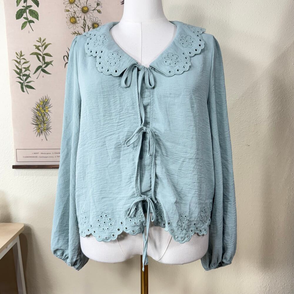 NWT Eyelet Sailor Collar Tie Front Top Cottage Prairie Coquette Dolly Romantic L